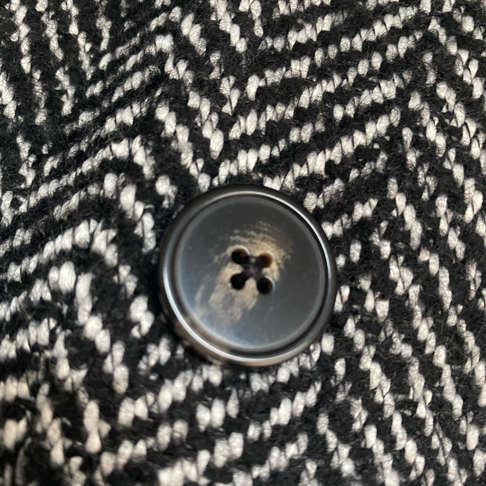 Coat - Picture 2 of 5